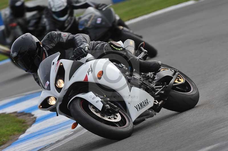 Motorcycle action photographs;donington;donington park leicestershire;donington photographs;event digital images;eventdigitalimages;no limits trackday;peter wileman photography;trackday;trackday digital images;trackday photos