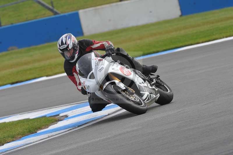 Motorcycle action photographs;donington;donington park leicestershire;donington photographs;event digital images;eventdigitalimages;no limits trackday;peter wileman photography;trackday;trackday digital images;trackday photos