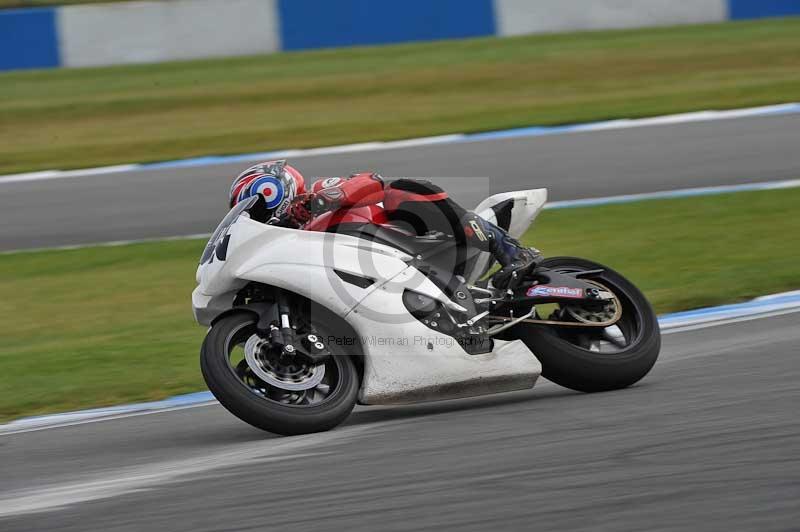 Motorcycle action photographs;donington;donington park leicestershire;donington photographs;event digital images;eventdigitalimages;no limits trackday;peter wileman photography;trackday;trackday digital images;trackday photos