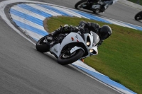 Motorcycle-action-photographs;donington;donington-park-leicestershire;donington-photographs;event-digital-images;eventdigitalimages;no-limits-trackday;peter-wileman-photography;trackday;trackday-digital-images;trackday-photos