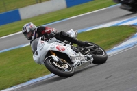 Motorcycle-action-photographs;donington;donington-park-leicestershire;donington-photographs;event-digital-images;eventdigitalimages;no-limits-trackday;peter-wileman-photography;trackday;trackday-digital-images;trackday-photos