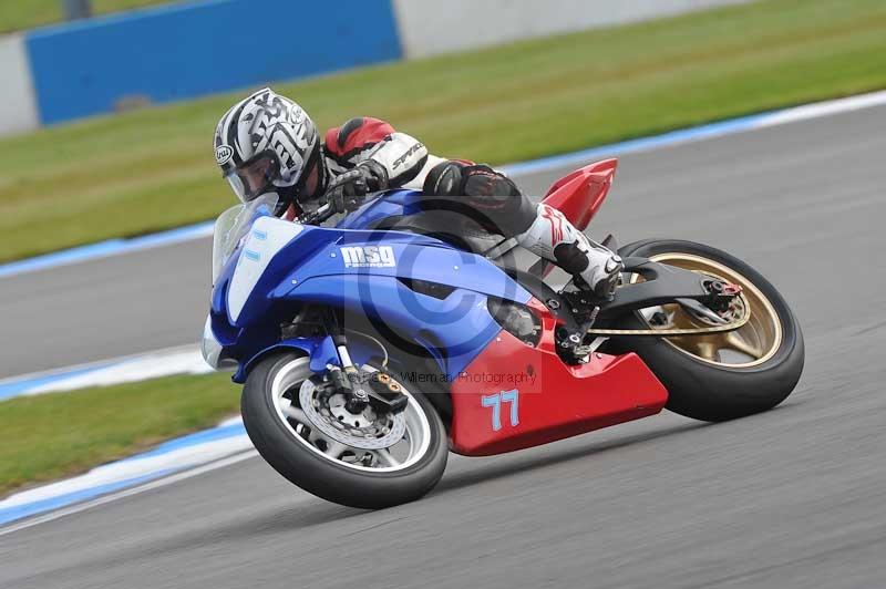 Motorcycle action photographs;donington;donington park leicestershire;donington photographs;event digital images;eventdigitalimages;no limits trackday;peter wileman photography;trackday;trackday digital images;trackday photos