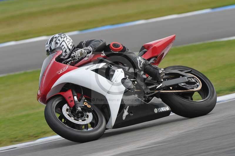 Motorcycle action photographs;donington;donington park leicestershire;donington photographs;event digital images;eventdigitalimages;no limits trackday;peter wileman photography;trackday;trackday digital images;trackday photos