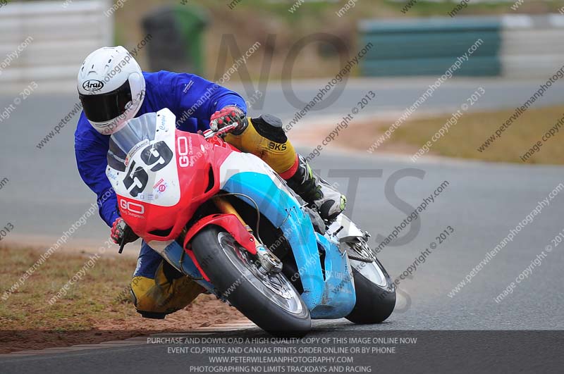 enduro digital images;event digital images;eventdigitalimages;mallory park;mallory park photographs;mallory park trackday;mallory park trackday photographs;no limits trackdays;peter wileman photography;racing digital images;trackday digital images;trackday photos