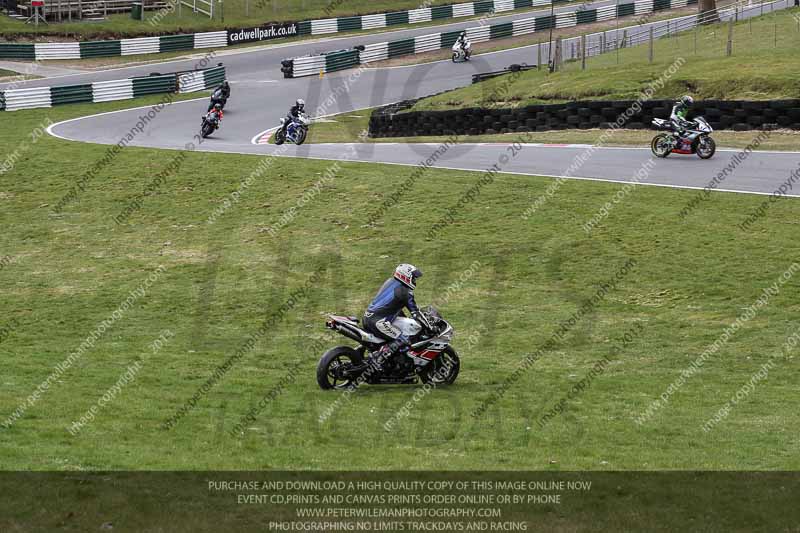 cadwell no limits trackday;cadwell park;cadwell park photographs;cadwell trackday photographs;enduro digital images;event digital images;eventdigitalimages;no limits trackdays;peter wileman photography;racing digital images;trackday digital images;trackday photos