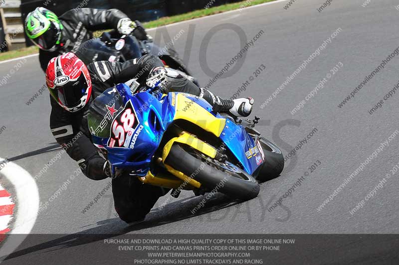 cadwell no limits trackday;cadwell park;cadwell park photographs;cadwell trackday photographs;enduro digital images;event digital images;eventdigitalimages;no limits trackdays;peter wileman photography;racing digital images;trackday digital images;trackday photos