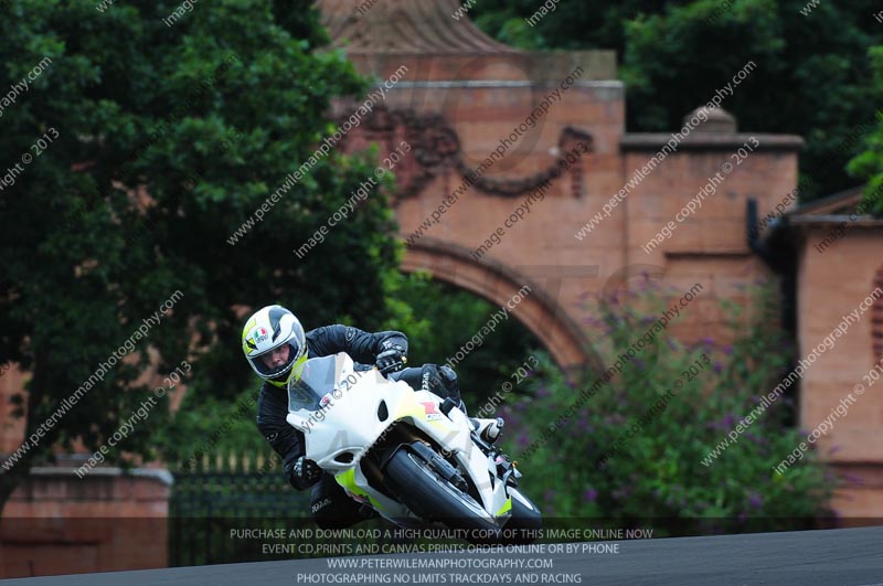 enduro digital images;event digital images;eventdigitalimages;no limits trackdays;oulton no limits trackday;oulton park cheshire;oulton trackday photographs;peter wileman photography;racing digital images;trackday digital images;trackday photos