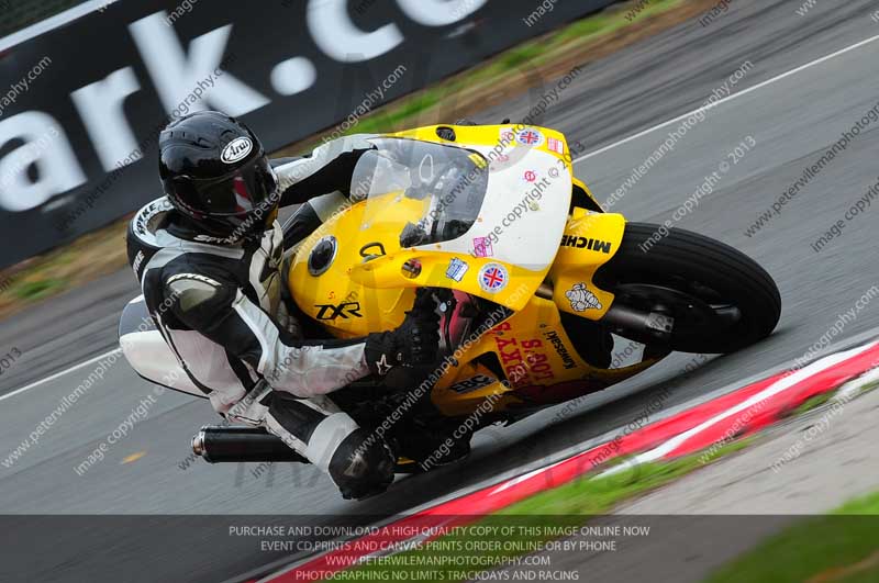 enduro digital images;event digital images;eventdigitalimages;no limits trackdays;oulton no limits trackday;oulton park cheshire;oulton trackday photographs;peter wileman photography;racing digital images;trackday digital images;trackday photos