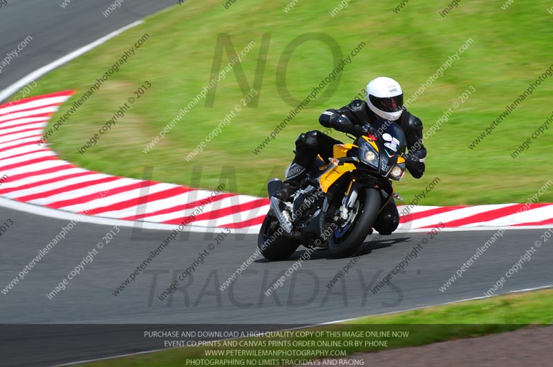 enduro digital images;event digital images;eventdigitalimages;no limits trackdays;oulton no limits trackday;oulton park cheshire;oulton trackday photographs;peter wileman photography;racing digital images;trackday digital images;trackday photos