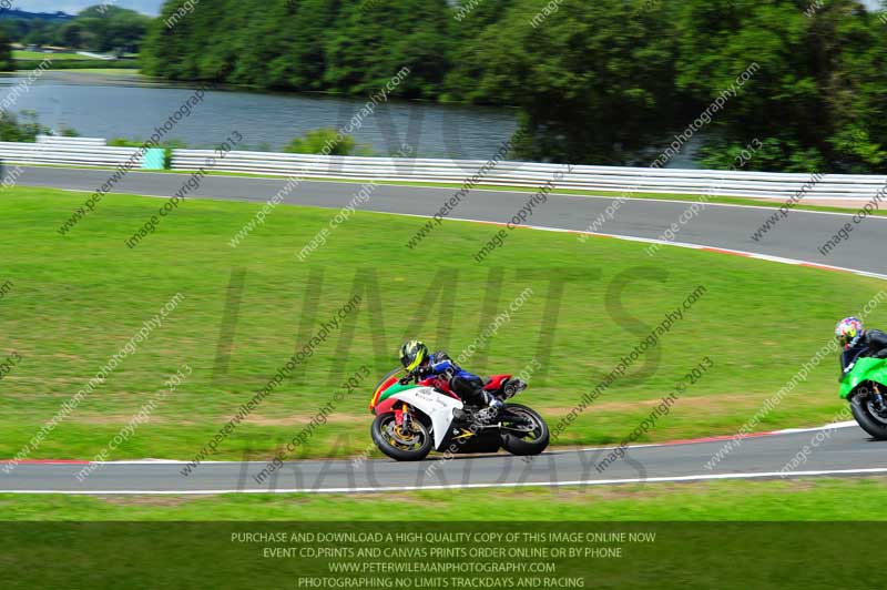 enduro digital images;event digital images;eventdigitalimages;no limits trackdays;oulton no limits trackday;oulton park cheshire;oulton trackday photographs;peter wileman photography;racing digital images;trackday digital images;trackday photos