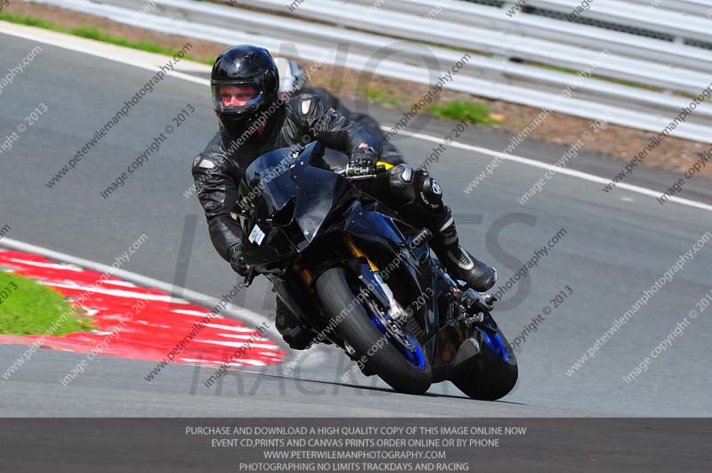 enduro digital images;event digital images;eventdigitalimages;no limits trackdays;oulton no limits trackday;oulton park cheshire;oulton trackday photographs;peter wileman photography;racing digital images;trackday digital images;trackday photos