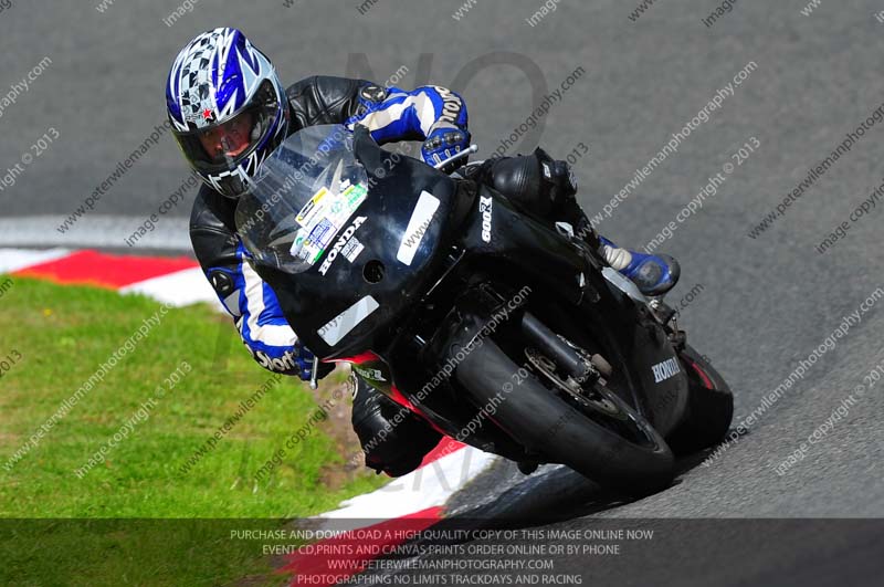 enduro digital images;event digital images;eventdigitalimages;no limits trackdays;oulton no limits trackday;oulton park cheshire;oulton trackday photographs;peter wileman photography;racing digital images;trackday digital images;trackday photos