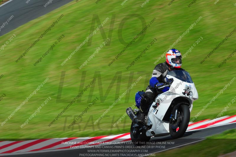 enduro digital images;event digital images;eventdigitalimages;no limits trackdays;oulton no limits trackday;oulton park cheshire;oulton trackday photographs;peter wileman photography;racing digital images;trackday digital images;trackday photos