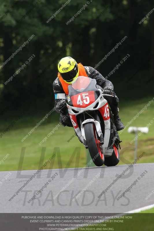 cadwell no limits trackday;cadwell park;cadwell park photographs;cadwell trackday photographs;enduro digital images;event digital images;eventdigitalimages;no limits trackdays;peter wileman photography;racing digital images;trackday digital images;trackday photos