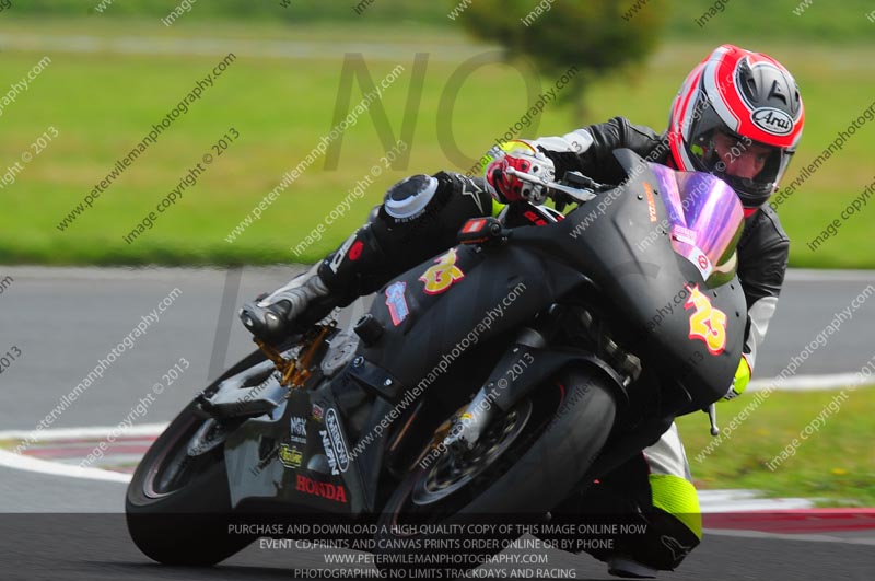 anglesey photographs;bedford no limits trackday;bedford trackday photographs;enduro digital images;event digital images;eventdigitalimages;no limits trackdays;peter wileman photography;racing digital images;trac mon;trackday digital images;trackday photos;ty croes