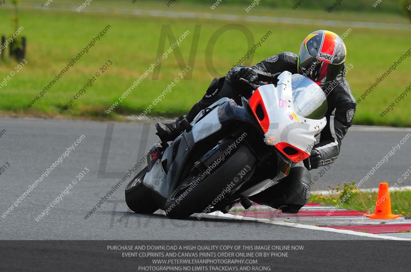 anglesey photographs;bedford no limits trackday;bedford trackday photographs;enduro digital images;event digital images;eventdigitalimages;no limits trackdays;peter wileman photography;racing digital images;trac mon;trackday digital images;trackday photos;ty croes