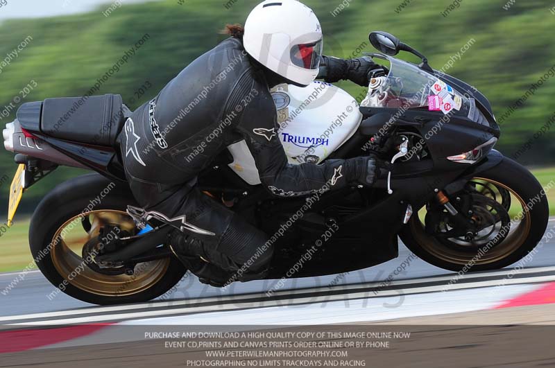 anglesey photographs;bedford no limits trackday;bedford trackday photographs;enduro digital images;event digital images;eventdigitalimages;no limits trackdays;peter wileman photography;racing digital images;trac mon;trackday digital images;trackday photos;ty croes