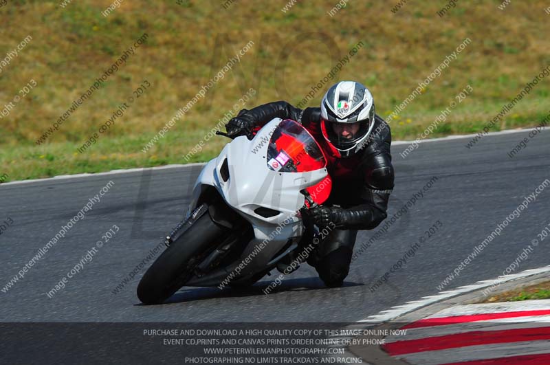 anglesey photographs;bedford no limits trackday;bedford trackday photographs;enduro digital images;event digital images;eventdigitalimages;no limits trackdays;peter wileman photography;racing digital images;trac mon;trackday digital images;trackday photos;ty croes