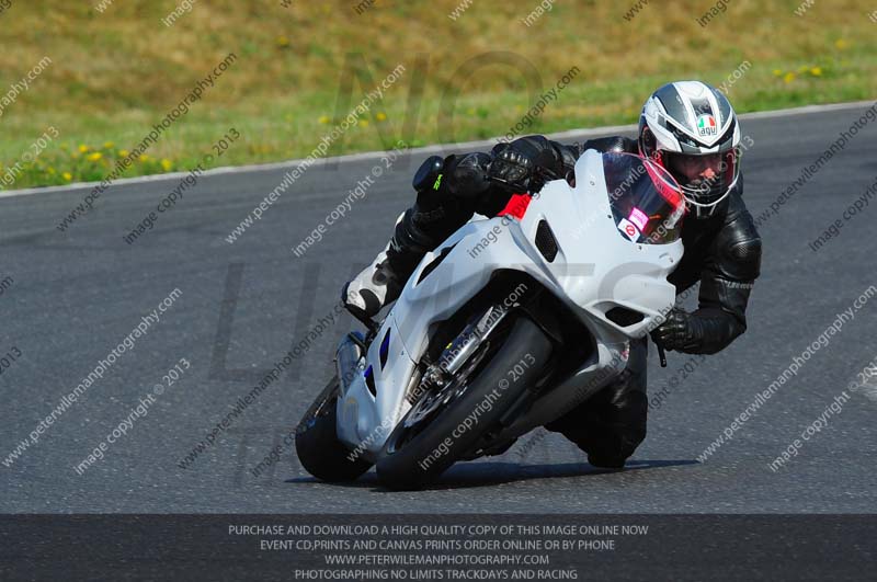 anglesey photographs;bedford no limits trackday;bedford trackday photographs;enduro digital images;event digital images;eventdigitalimages;no limits trackdays;peter wileman photography;racing digital images;trac mon;trackday digital images;trackday photos;ty croes