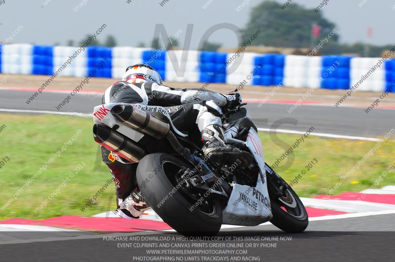 anglesey photographs;bedford no limits trackday;bedford trackday photographs;enduro digital images;event digital images;eventdigitalimages;no limits trackdays;peter wileman photography;racing digital images;trac mon;trackday digital images;trackday photos;ty croes