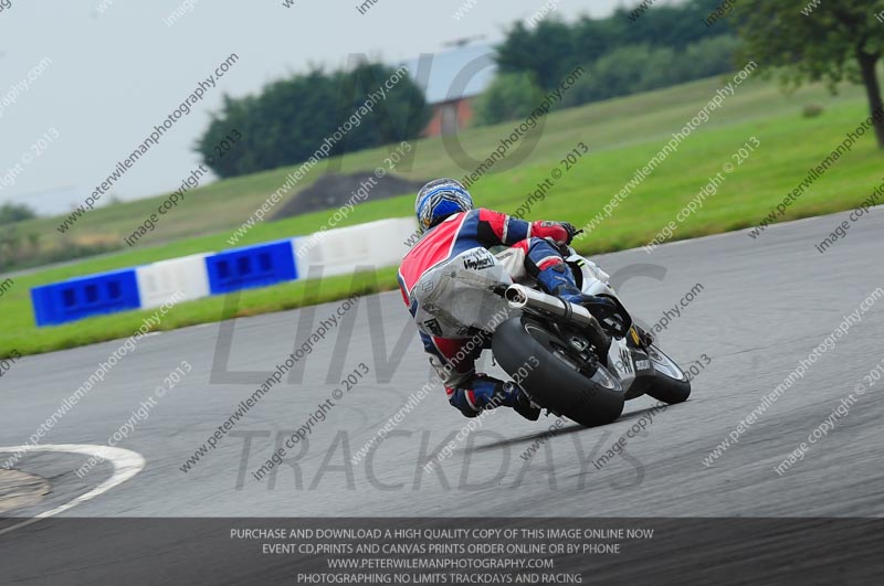 anglesey photographs;bedford no limits trackday;bedford trackday photographs;enduro digital images;event digital images;eventdigitalimages;no limits trackdays;peter wileman photography;racing digital images;trac mon;trackday digital images;trackday photos;ty croes