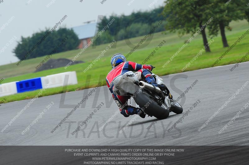 anglesey photographs;bedford no limits trackday;bedford trackday photographs;enduro digital images;event digital images;eventdigitalimages;no limits trackdays;peter wileman photography;racing digital images;trac mon;trackday digital images;trackday photos;ty croes