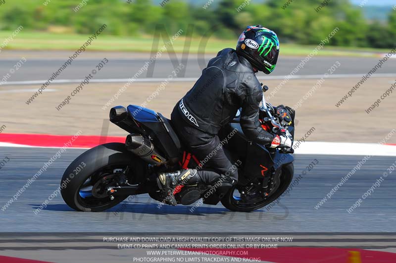 anglesey photographs;bedford no limits trackday;bedford trackday photographs;enduro digital images;event digital images;eventdigitalimages;no limits trackdays;peter wileman photography;racing digital images;trac mon;trackday digital images;trackday photos;ty croes