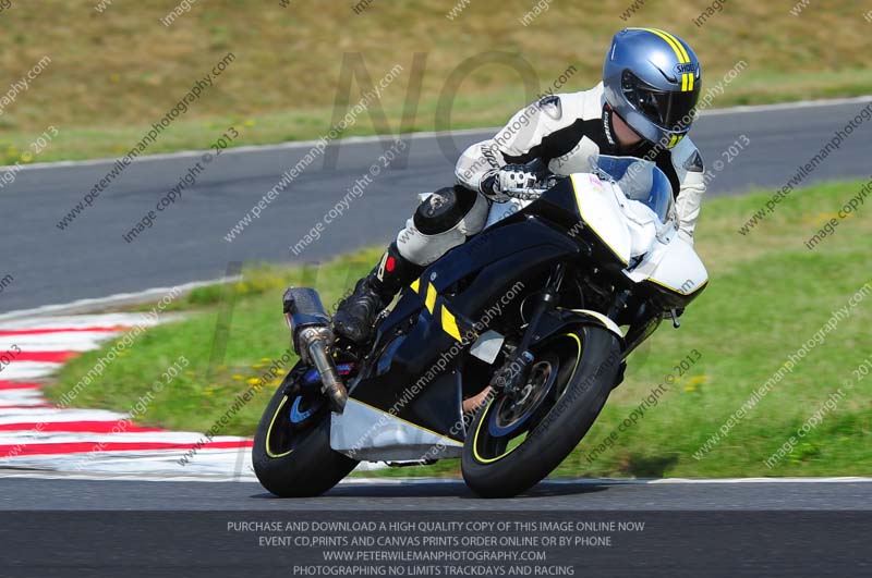 anglesey photographs;bedford no limits trackday;bedford trackday photographs;enduro digital images;event digital images;eventdigitalimages;no limits trackdays;peter wileman photography;racing digital images;trac mon;trackday digital images;trackday photos;ty croes