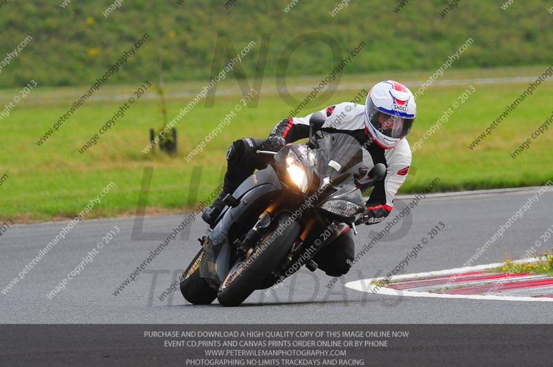 anglesey photographs;bedford no limits trackday;bedford trackday photographs;enduro digital images;event digital images;eventdigitalimages;no limits trackdays;peter wileman photography;racing digital images;trac mon;trackday digital images;trackday photos;ty croes