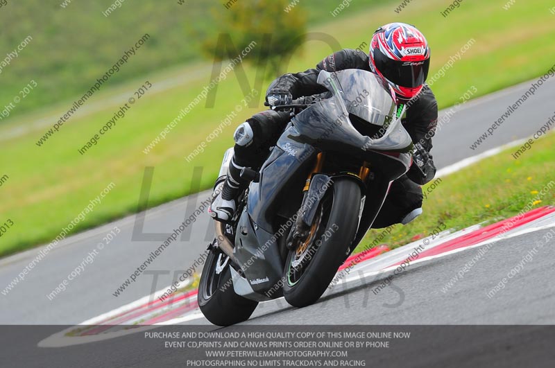 anglesey photographs;bedford no limits trackday;bedford trackday photographs;enduro digital images;event digital images;eventdigitalimages;no limits trackdays;peter wileman photography;racing digital images;trac mon;trackday digital images;trackday photos;ty croes