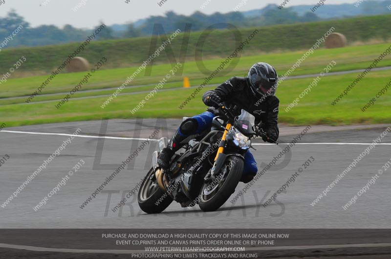 anglesey photographs;bedford no limits trackday;bedford trackday photographs;enduro digital images;event digital images;eventdigitalimages;no limits trackdays;peter wileman photography;racing digital images;trac mon;trackday digital images;trackday photos;ty croes