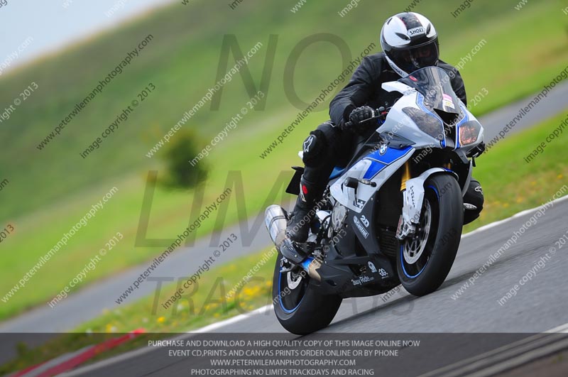 anglesey photographs;bedford no limits trackday;bedford trackday photographs;enduro digital images;event digital images;eventdigitalimages;no limits trackdays;peter wileman photography;racing digital images;trac mon;trackday digital images;trackday photos;ty croes