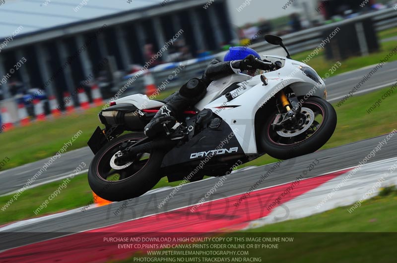 anglesey photographs;bedford no limits trackday;bedford trackday photographs;enduro digital images;event digital images;eventdigitalimages;no limits trackdays;peter wileman photography;racing digital images;trac mon;trackday digital images;trackday photos;ty croes