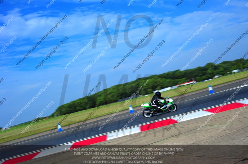 anglesey photographs;bedford no limits trackday;bedford trackday photographs;enduro digital images;event digital images;eventdigitalimages;no limits trackdays;peter wileman photography;racing digital images;trac mon;trackday digital images;trackday photos;ty croes