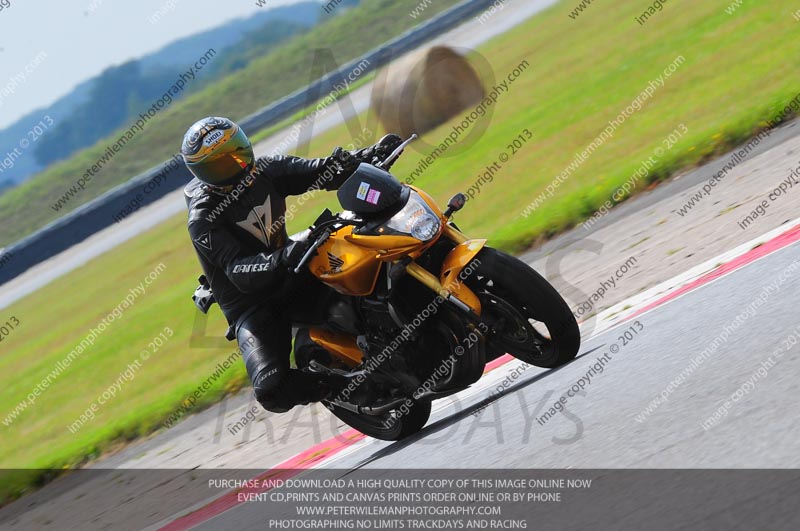 anglesey photographs;bedford no limits trackday;bedford trackday photographs;enduro digital images;event digital images;eventdigitalimages;no limits trackdays;peter wileman photography;racing digital images;trac mon;trackday digital images;trackday photos;ty croes