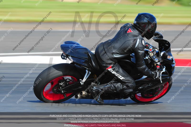 anglesey photographs;bedford no limits trackday;bedford trackday photographs;enduro digital images;event digital images;eventdigitalimages;no limits trackdays;peter wileman photography;racing digital images;trac mon;trackday digital images;trackday photos;ty croes