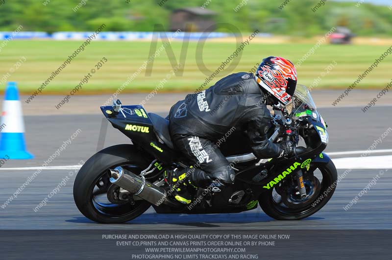 anglesey photographs;bedford no limits trackday;bedford trackday photographs;enduro digital images;event digital images;eventdigitalimages;no limits trackdays;peter wileman photography;racing digital images;trac mon;trackday digital images;trackday photos;ty croes