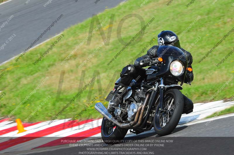 anglesey photographs;bedford no limits trackday;bedford trackday photographs;enduro digital images;event digital images;eventdigitalimages;no limits trackdays;peter wileman photography;racing digital images;trac mon;trackday digital images;trackday photos;ty croes