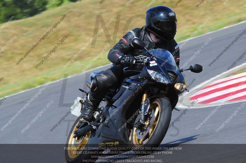 anglesey photographs;bedford no limits trackday;bedford trackday photographs;enduro digital images;event digital images;eventdigitalimages;no limits trackdays;peter wileman photography;racing digital images;trac mon;trackday digital images;trackday photos;ty croes