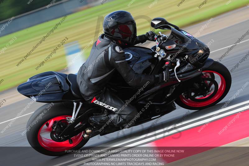 anglesey photographs;bedford no limits trackday;bedford trackday photographs;enduro digital images;event digital images;eventdigitalimages;no limits trackdays;peter wileman photography;racing digital images;trac mon;trackday digital images;trackday photos;ty croes