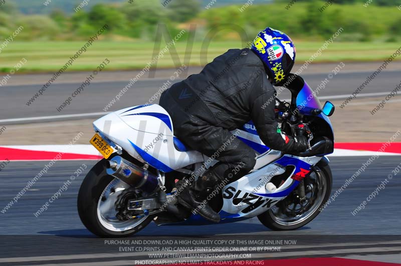 anglesey photographs;bedford no limits trackday;bedford trackday photographs;enduro digital images;event digital images;eventdigitalimages;no limits trackdays;peter wileman photography;racing digital images;trac mon;trackday digital images;trackday photos;ty croes