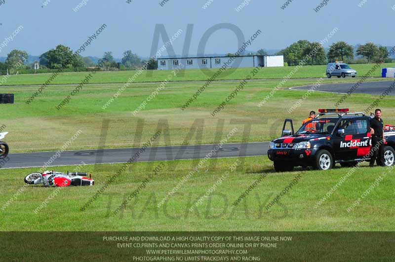 anglesey photographs;bedford no limits trackday;bedford trackday photographs;enduro digital images;event digital images;eventdigitalimages;no limits trackdays;peter wileman photography;racing digital images;trac mon;trackday digital images;trackday photos;ty croes