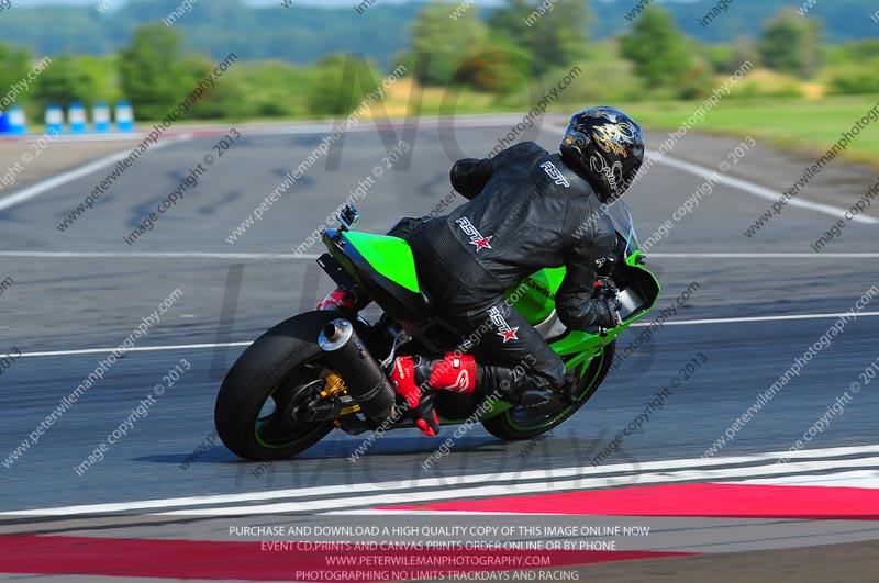 anglesey photographs;bedford no limits trackday;bedford trackday photographs;enduro digital images;event digital images;eventdigitalimages;no limits trackdays;peter wileman photography;racing digital images;trac mon;trackday digital images;trackday photos;ty croes