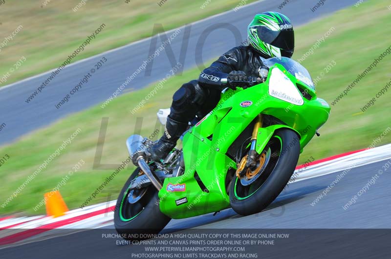 anglesey photographs;bedford no limits trackday;bedford trackday photographs;enduro digital images;event digital images;eventdigitalimages;no limits trackdays;peter wileman photography;racing digital images;trac mon;trackday digital images;trackday photos;ty croes