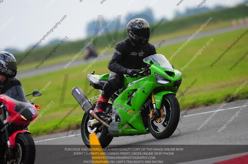 anglesey photographs;bedford no limits trackday;bedford trackday photographs;enduro digital images;event digital images;eventdigitalimages;no limits trackdays;peter wileman photography;racing digital images;trac mon;trackday digital images;trackday photos;ty croes