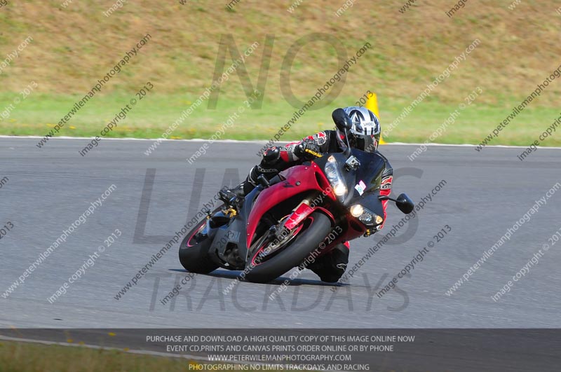 anglesey photographs;bedford no limits trackday;bedford trackday photographs;enduro digital images;event digital images;eventdigitalimages;no limits trackdays;peter wileman photography;racing digital images;trac mon;trackday digital images;trackday photos;ty croes