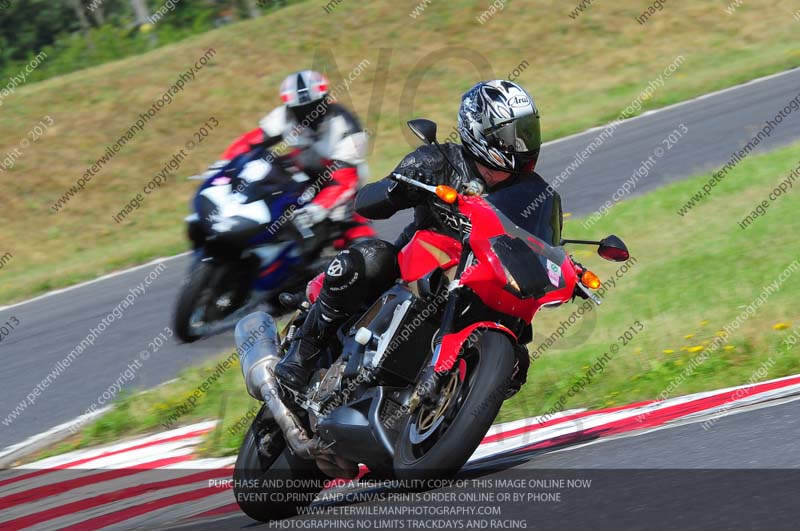 anglesey photographs;bedford no limits trackday;bedford trackday photographs;enduro digital images;event digital images;eventdigitalimages;no limits trackdays;peter wileman photography;racing digital images;trac mon;trackday digital images;trackday photos;ty croes