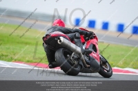 anglesey-photographs;bedford-no-limits-trackday;bedford-trackday-photographs;enduro-digital-images;event-digital-images;eventdigitalimages;no-limits-trackdays;peter-wileman-photography;racing-digital-images;trac-mon;trackday-digital-images;trackday-photos;ty-croes