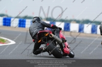 anglesey-photographs;bedford-no-limits-trackday;bedford-trackday-photographs;enduro-digital-images;event-digital-images;eventdigitalimages;no-limits-trackdays;peter-wileman-photography;racing-digital-images;trac-mon;trackday-digital-images;trackday-photos;ty-croes