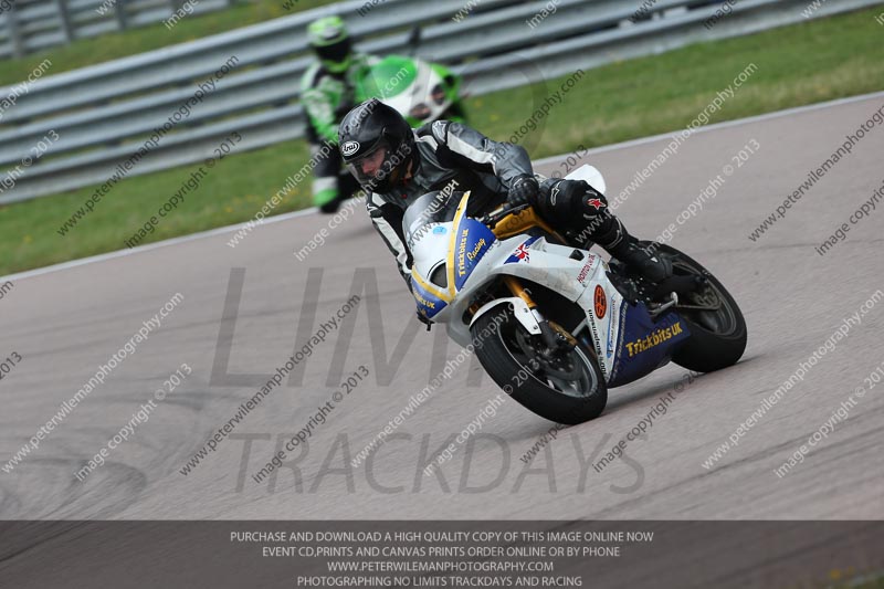 Rockingham no limits trackday;enduro digital images;event digital images;eventdigitalimages;no limits trackdays;peter wileman photography;racing digital images;rockingham raceway northamptonshire;rockingham trackday photographs;trackday digital images;trackday photos